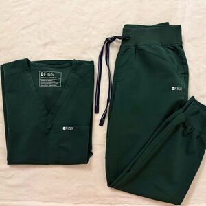 Figs British Racing Green Scrub Set